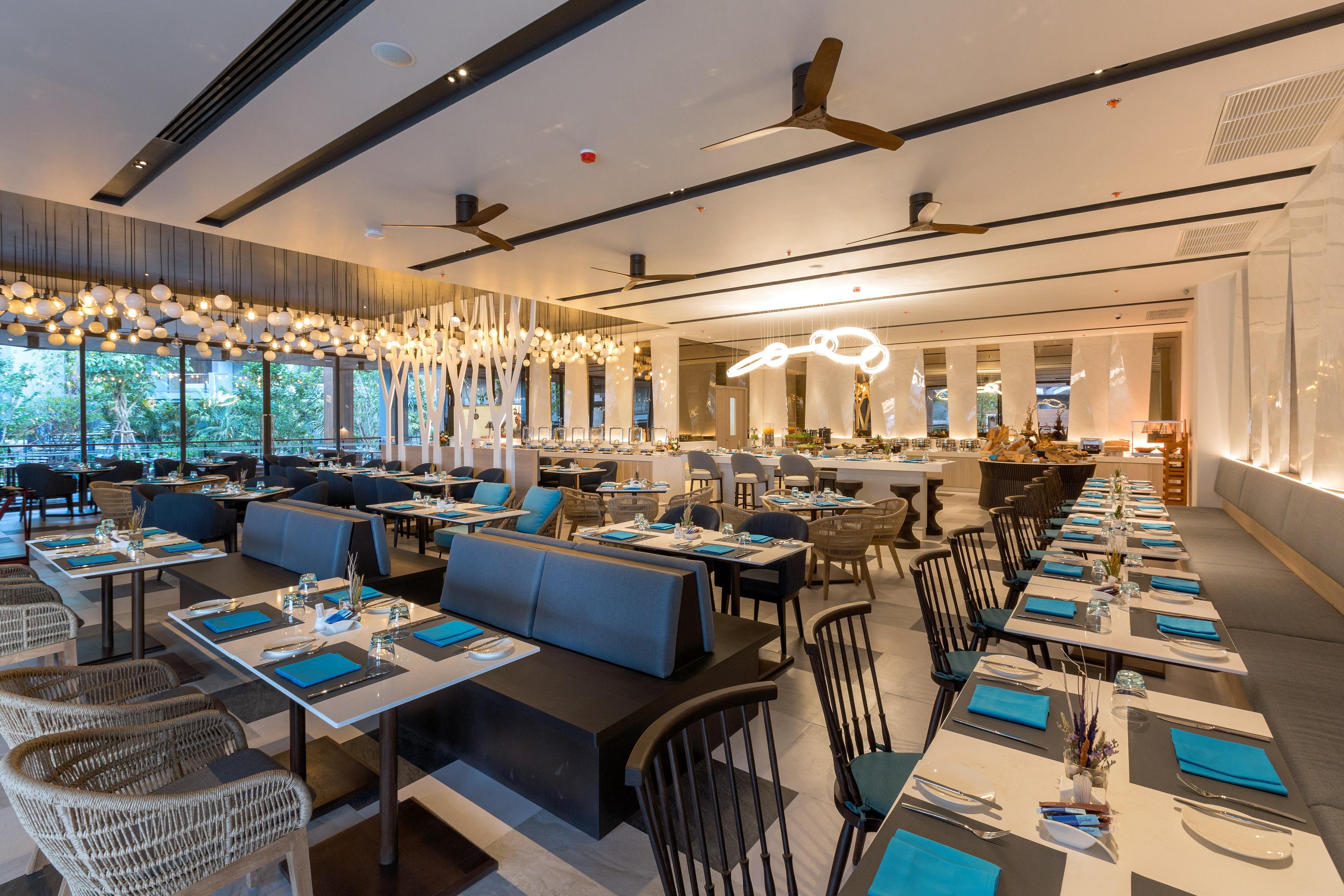 The Nature Phuket - Sha Extra Plus Exterior foto The interior of the restaurant