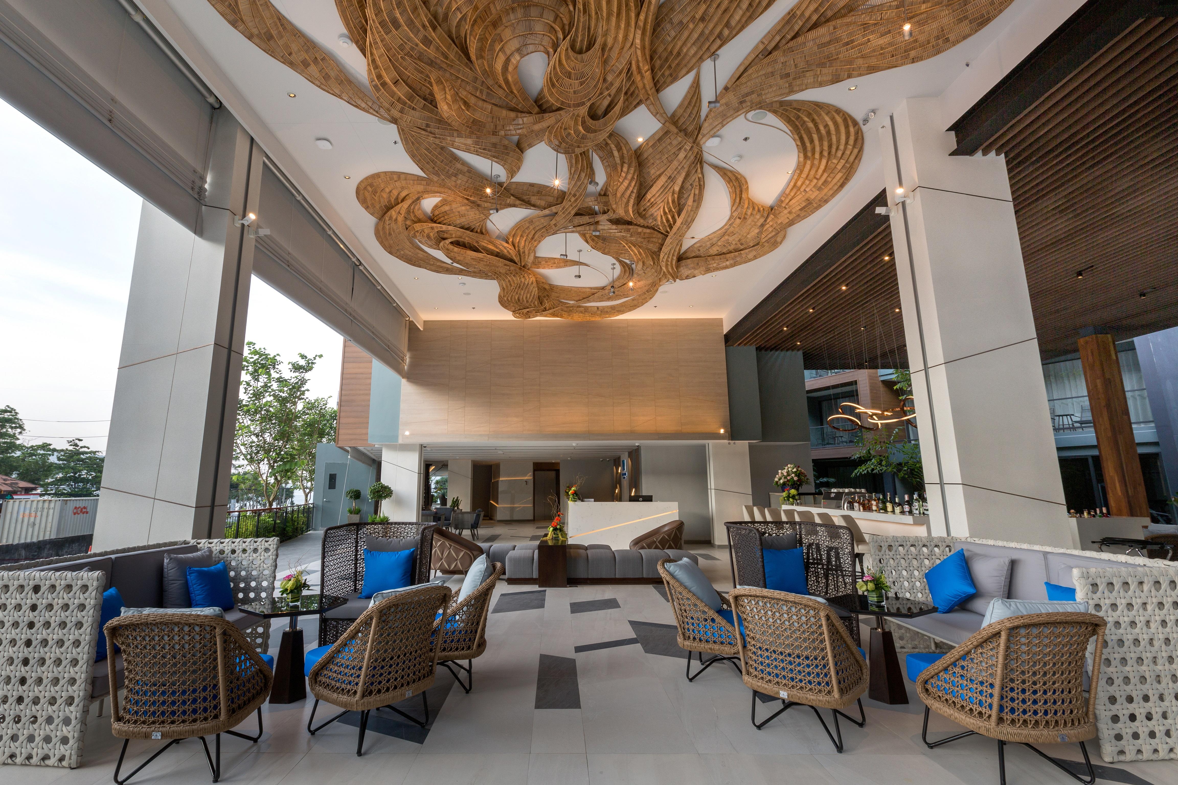 The Nature Phuket - Sha Extra Plus Exterior foto The interior of the hotel