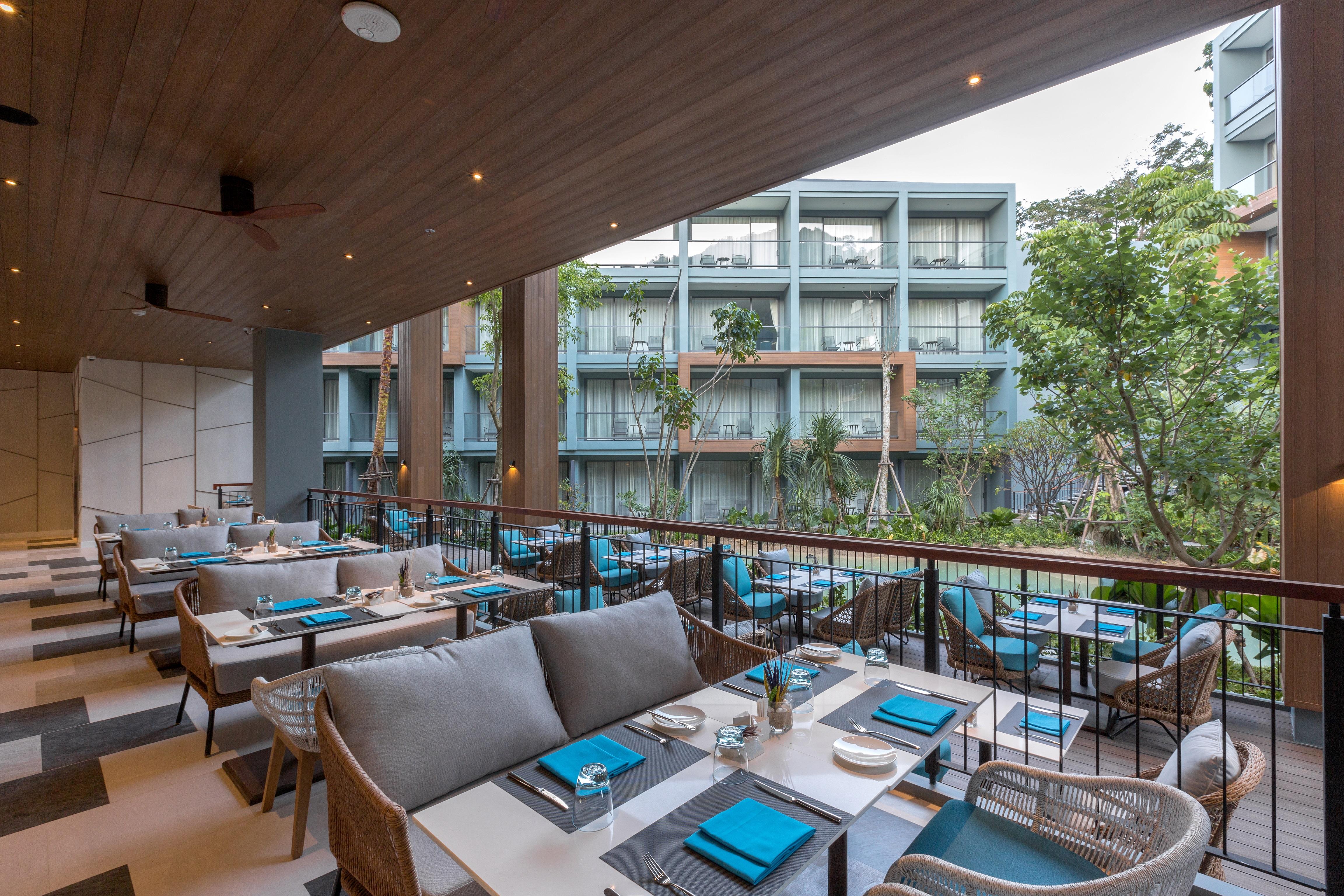 The Nature Phuket - Sha Extra Plus Exterior foto The Deck
