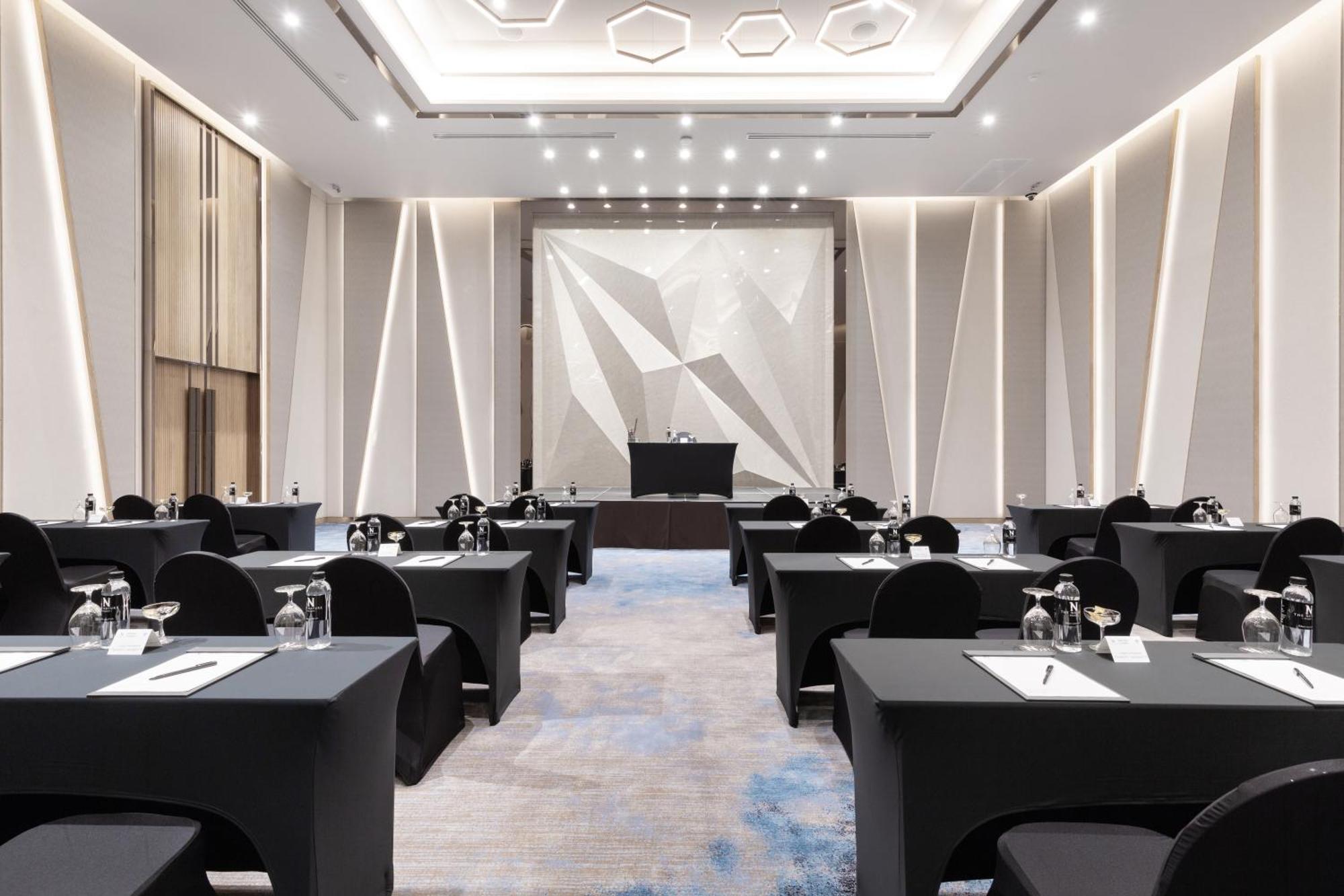 The Nature Phuket - Sha Extra Plus Exterior foto Meeting room
